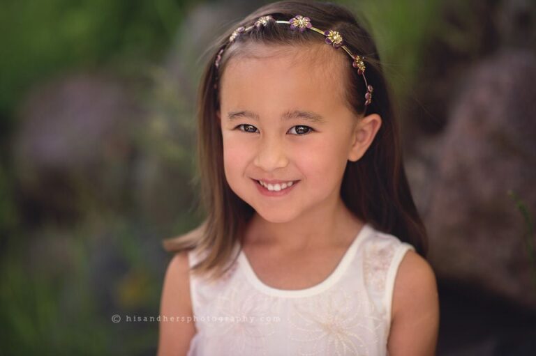 des moines iowa child 5 years kindergarten children birthday session photography studio iowa child photographer