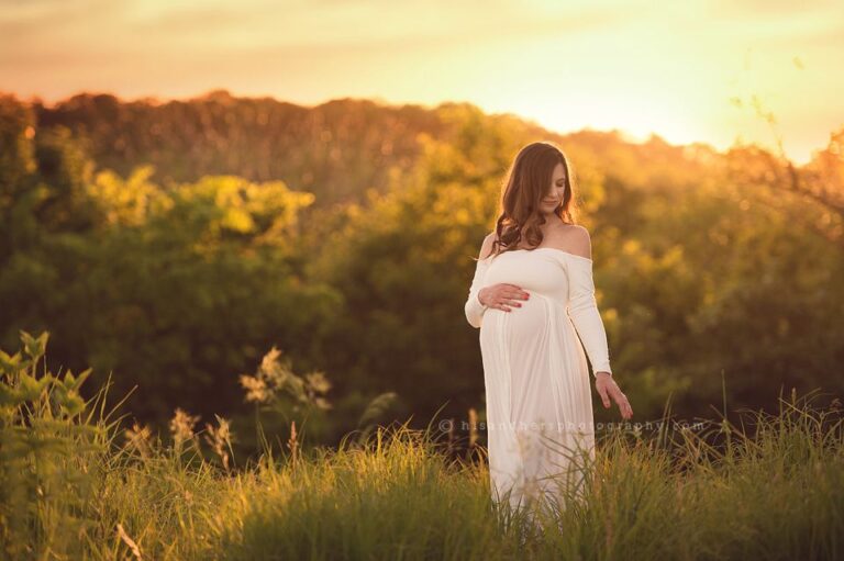 des moines iowa maternity photographer pregnancy portrait belly pictures photography iowa
