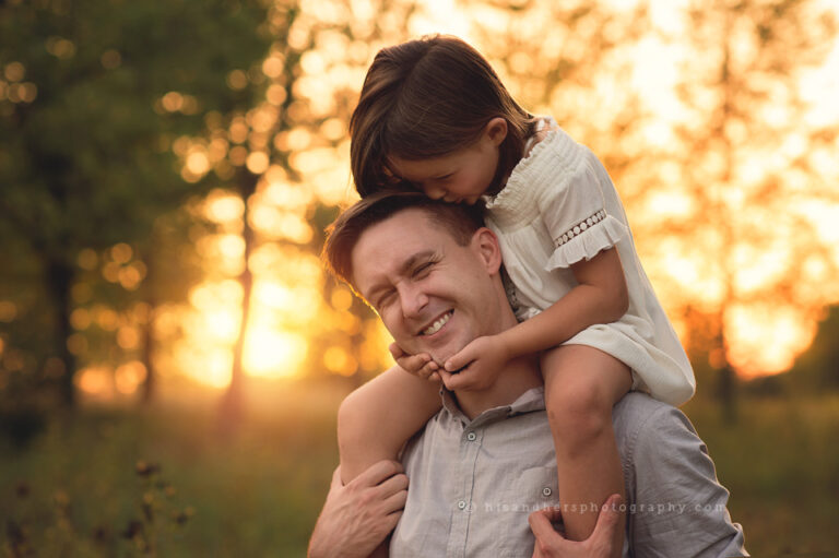 des moines iowa family photographer family portraits pics pictures best iowa family photographer