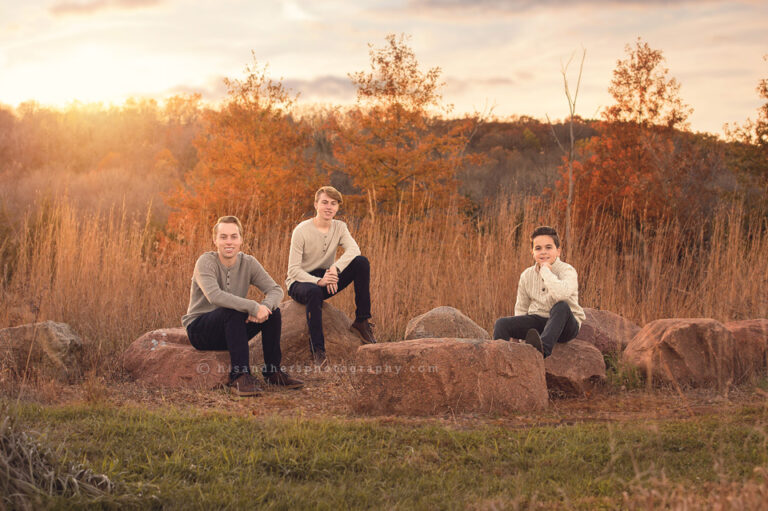 fall family photos family portraits des moines iowa